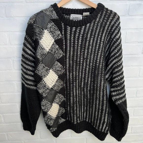 Gabrielle Men's Black Grey White Checkered Vintage Leather Acrylic Sweater -sz M - Picture 1 of 7